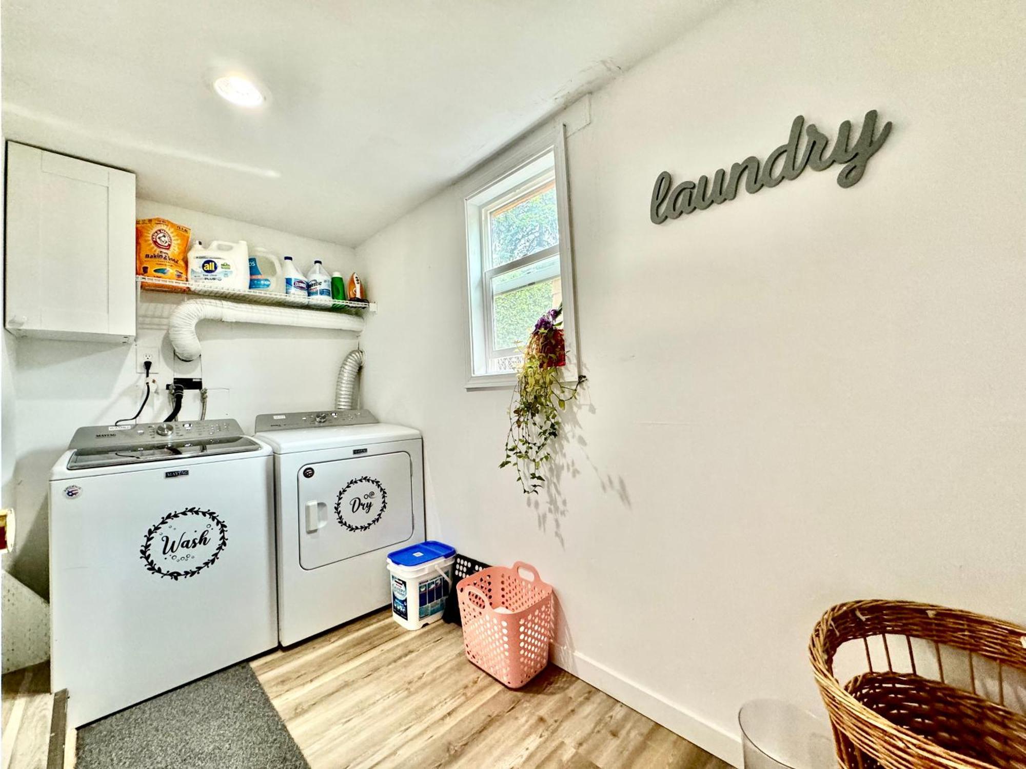 Cozy Private Room With Shared Bathroom On The 1St Floor - Conveniently Located Near Seatac Airport And Downtown سياتل المظهر الخارجي الصورة
