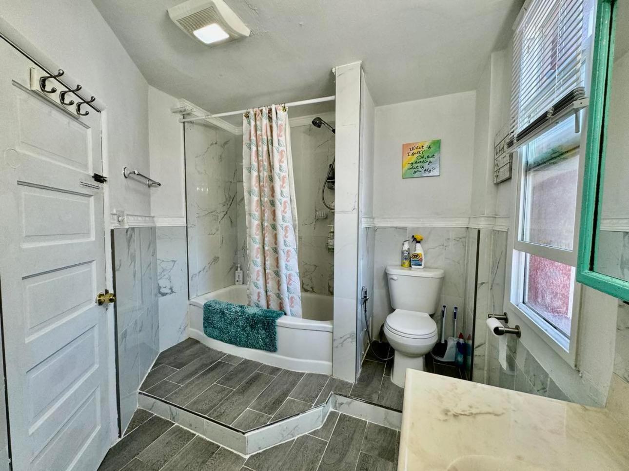 Cozy Private Room With Shared Bathroom On The 1St Floor - Conveniently Located Near Seatac Airport And Downtown سياتل المظهر الخارجي الصورة