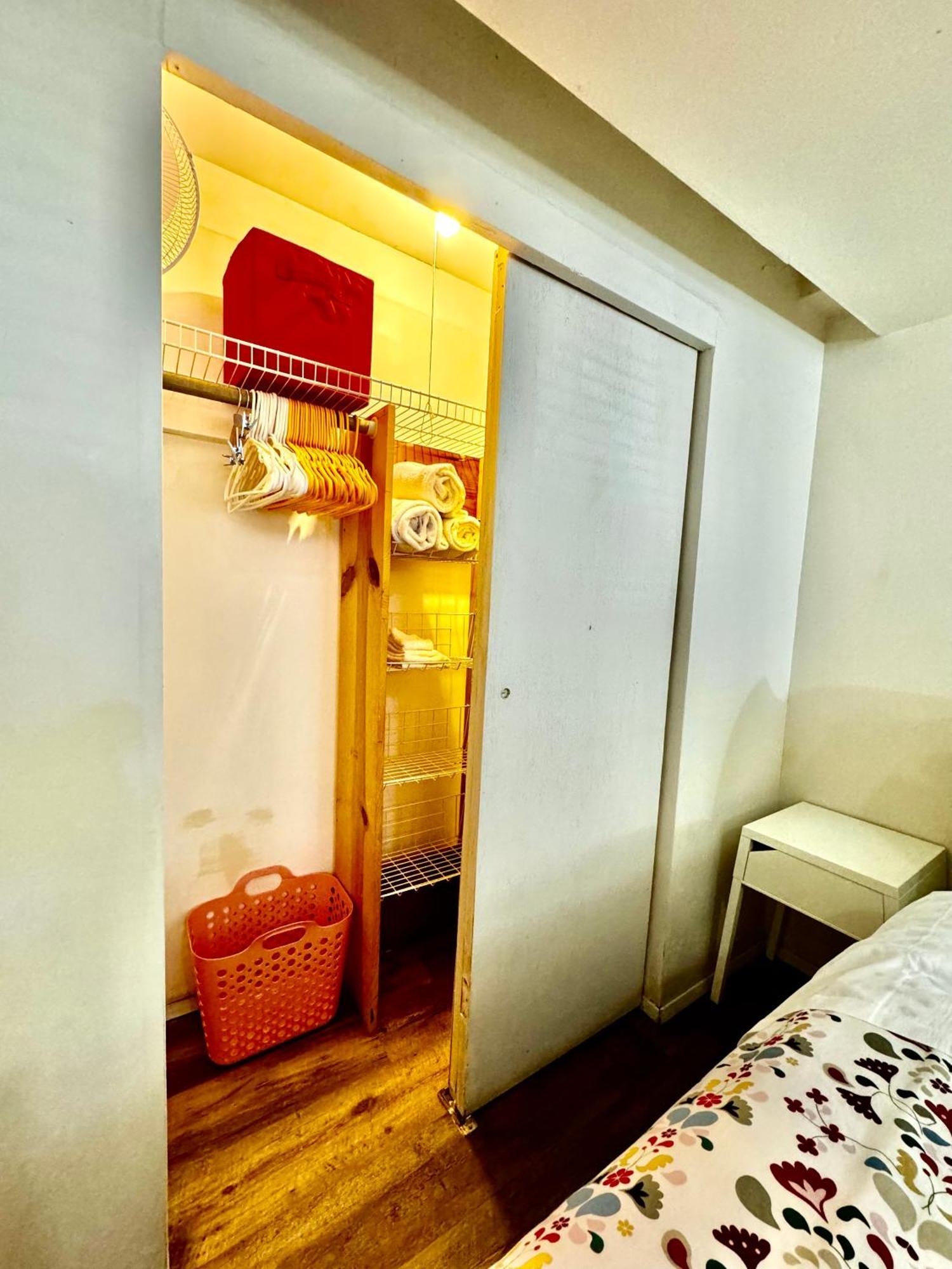 Cozy Private Room With Shared Bathroom On The 1St Floor - Conveniently Located Near Seatac Airport And Downtown سياتل المظهر الخارجي الصورة